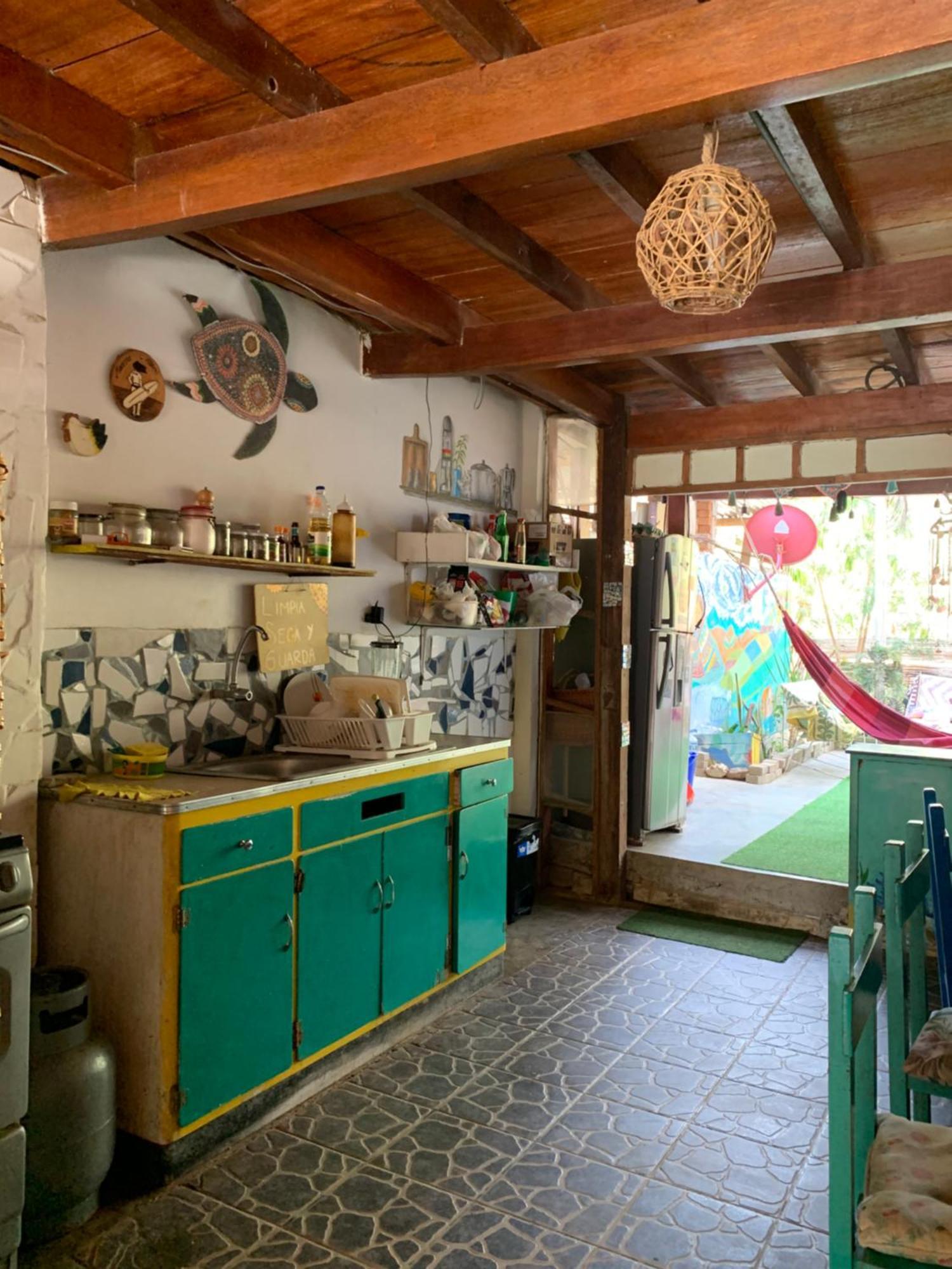 Wiracocha Hostal Máncora Buitenkant foto