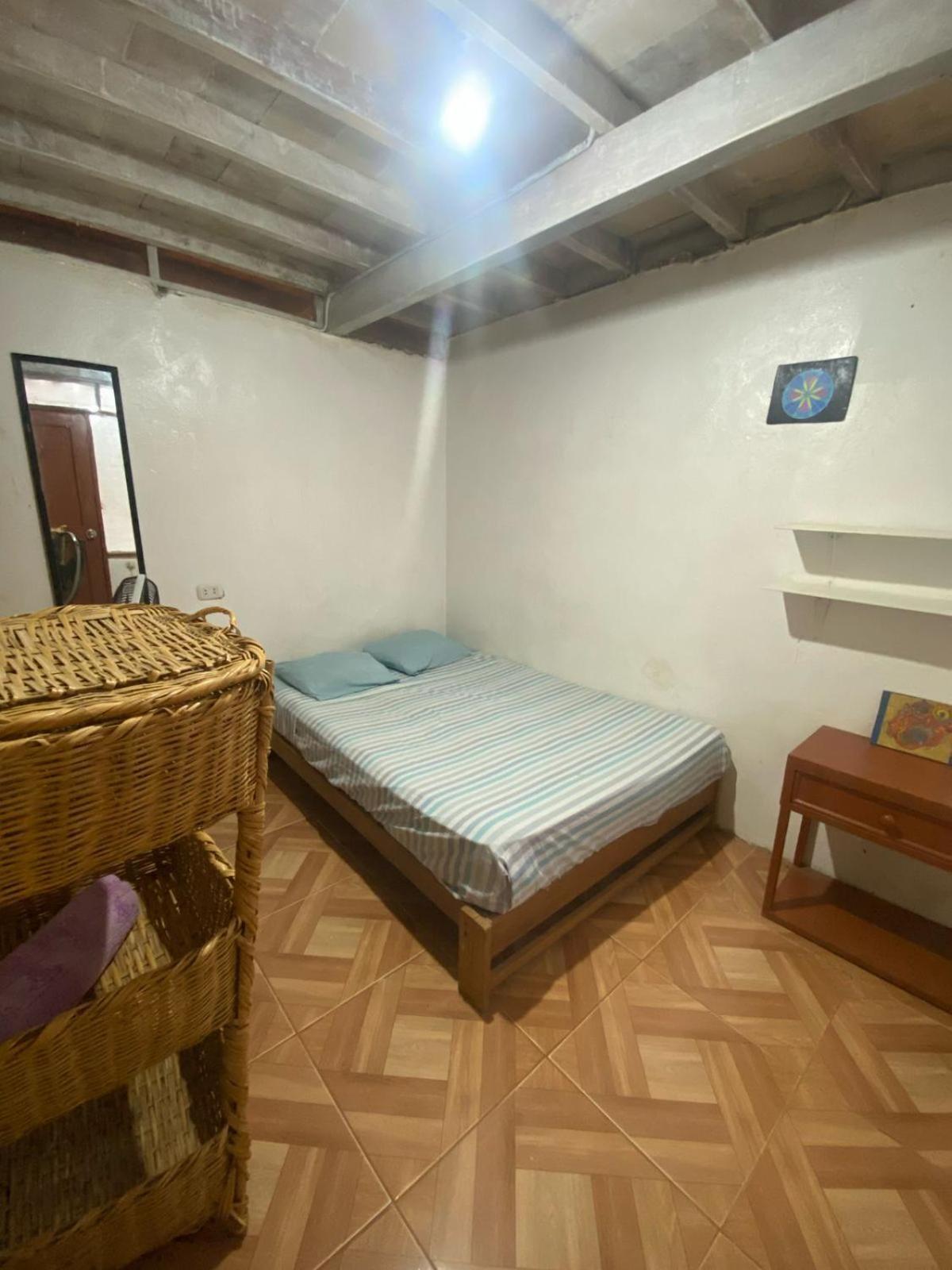 Wiracocha Hostal Máncora Buitenkant foto